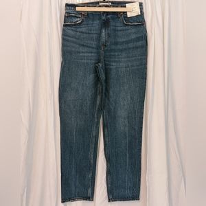Abercrombie Curve Love 90s Straight Ultra High-Rise Jeans